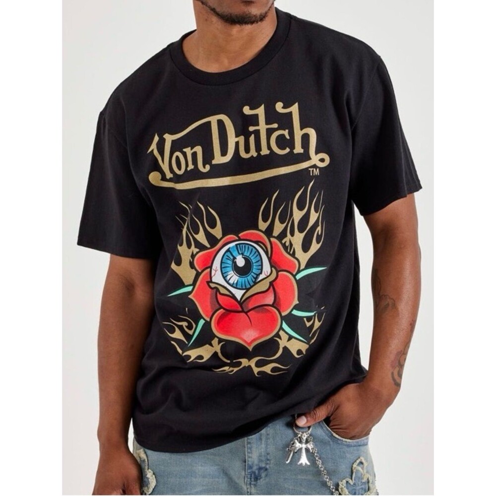 Von Dutch size Medium NWOT Black Tee with Red Rose and Blue Eye Graphic